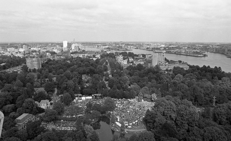 Hansje de Reuver - Poetry gezien vanaf de Euromast